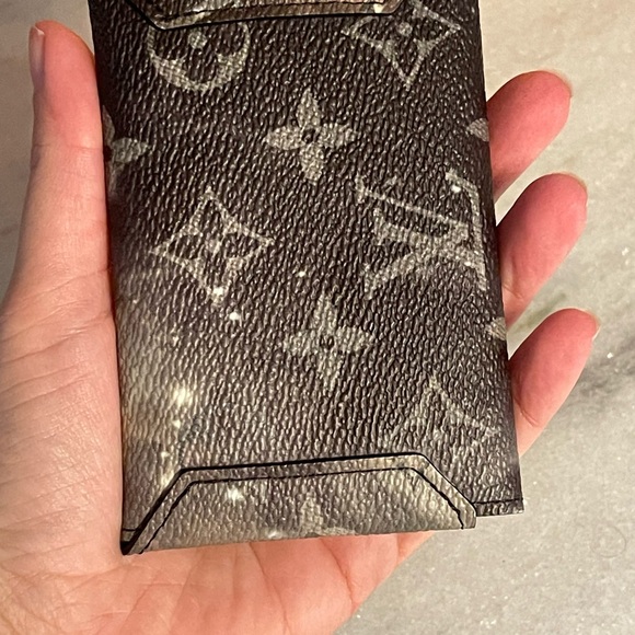 🛍 RARE Louis Vuitton 🛍 Alpha Galaxy Space Pochette Kirigami Small - Picture 2 of 6